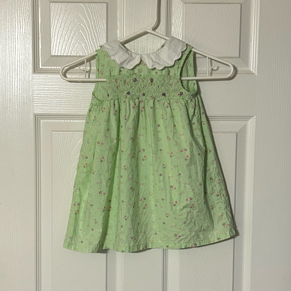 Green Floral Kids Dress with White Collar‎